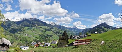 Am Wiesweg - herrlicher Blick in´s Tal